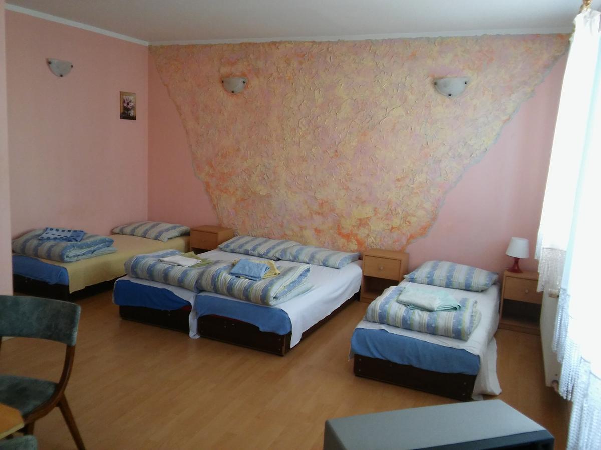 Motel Ararat Kolobrzeg Exterior photo